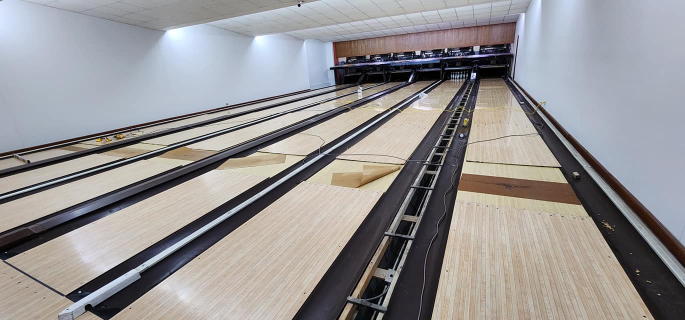 Club Internacional de Arequipa - Instalación de pistas de bowling